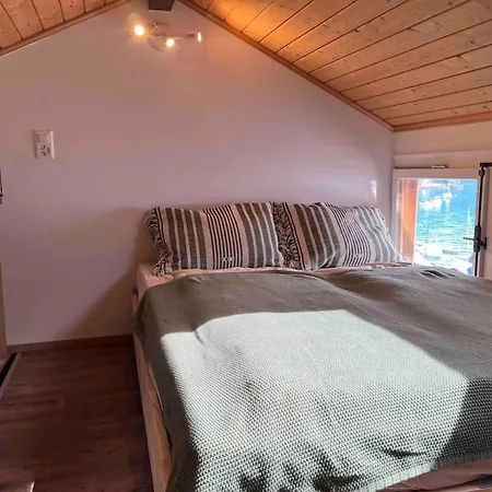 Bijou Loft - Charming Loft On Thun Near Interlaken Merligen