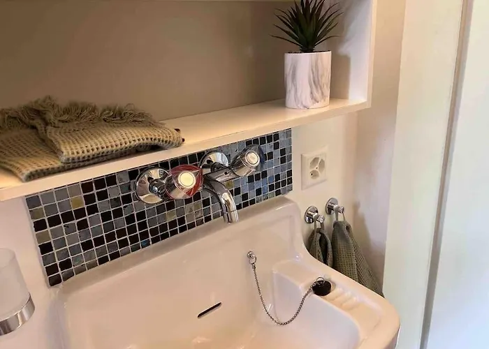 Bijou Loft - Charming Loft On Thun Near Interlaken Apartman